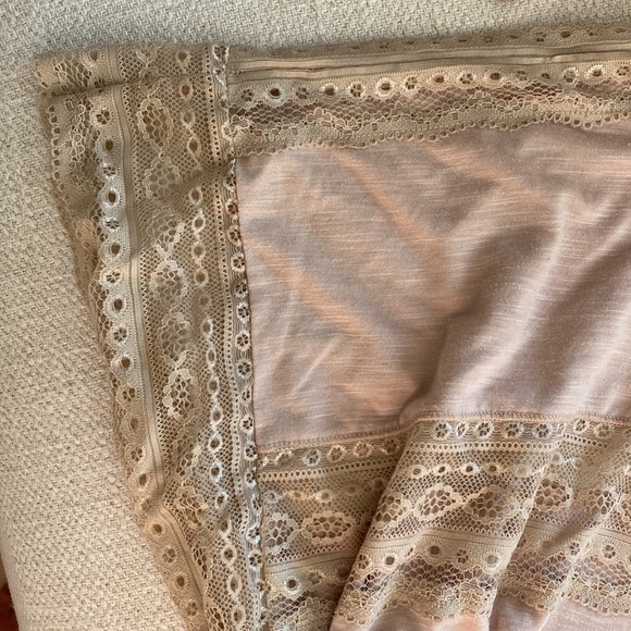 Boxy lace FP top - Picture 5 of 6